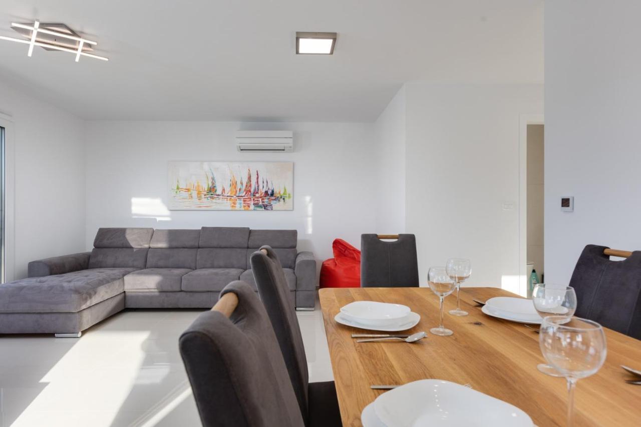 Apartma Skubic Duhljica 万塔西西 外观 照片